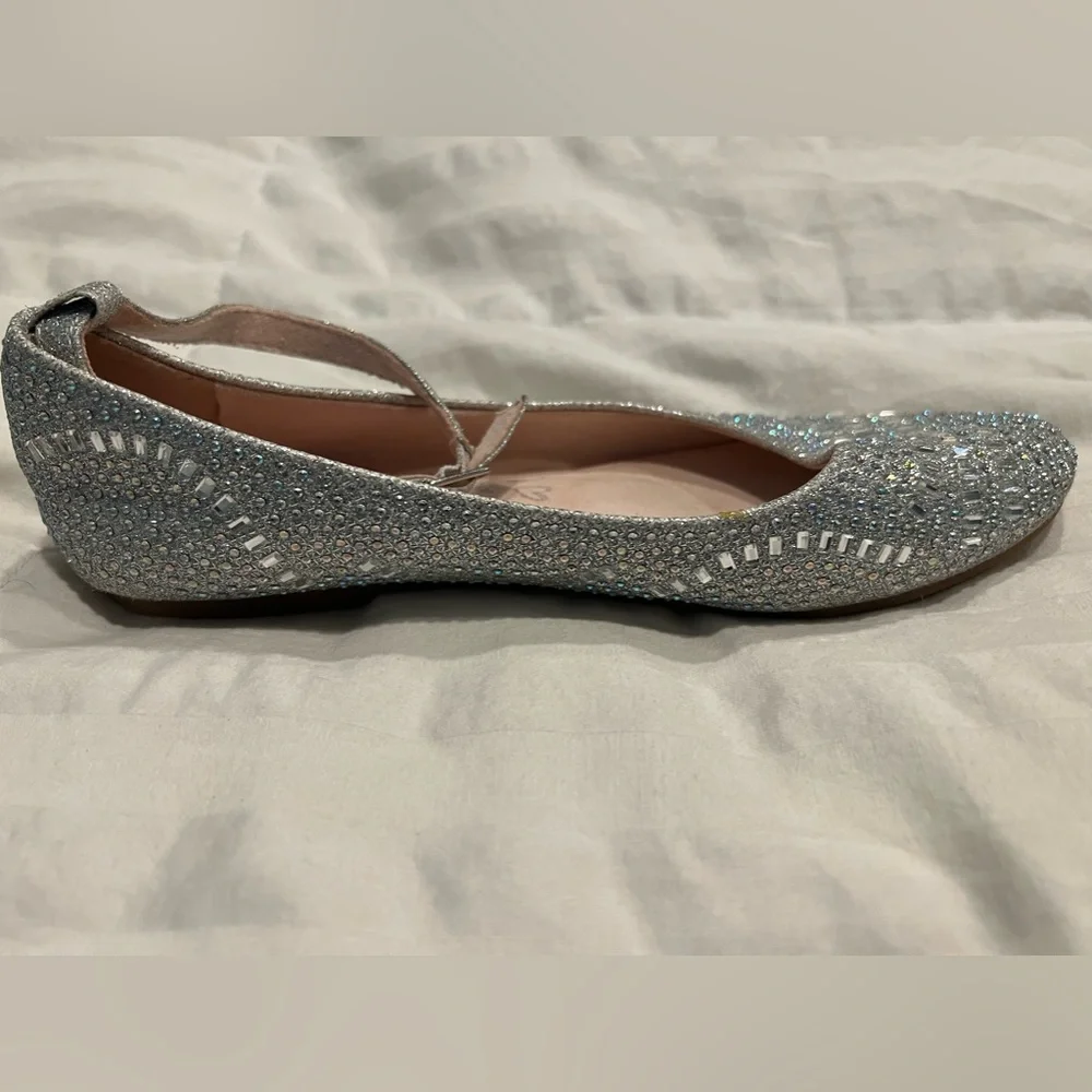 Olive & Edie Shimmer Flat Dress Shoe - Picture 7 of 9